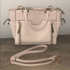 stunning blush pink purse💖